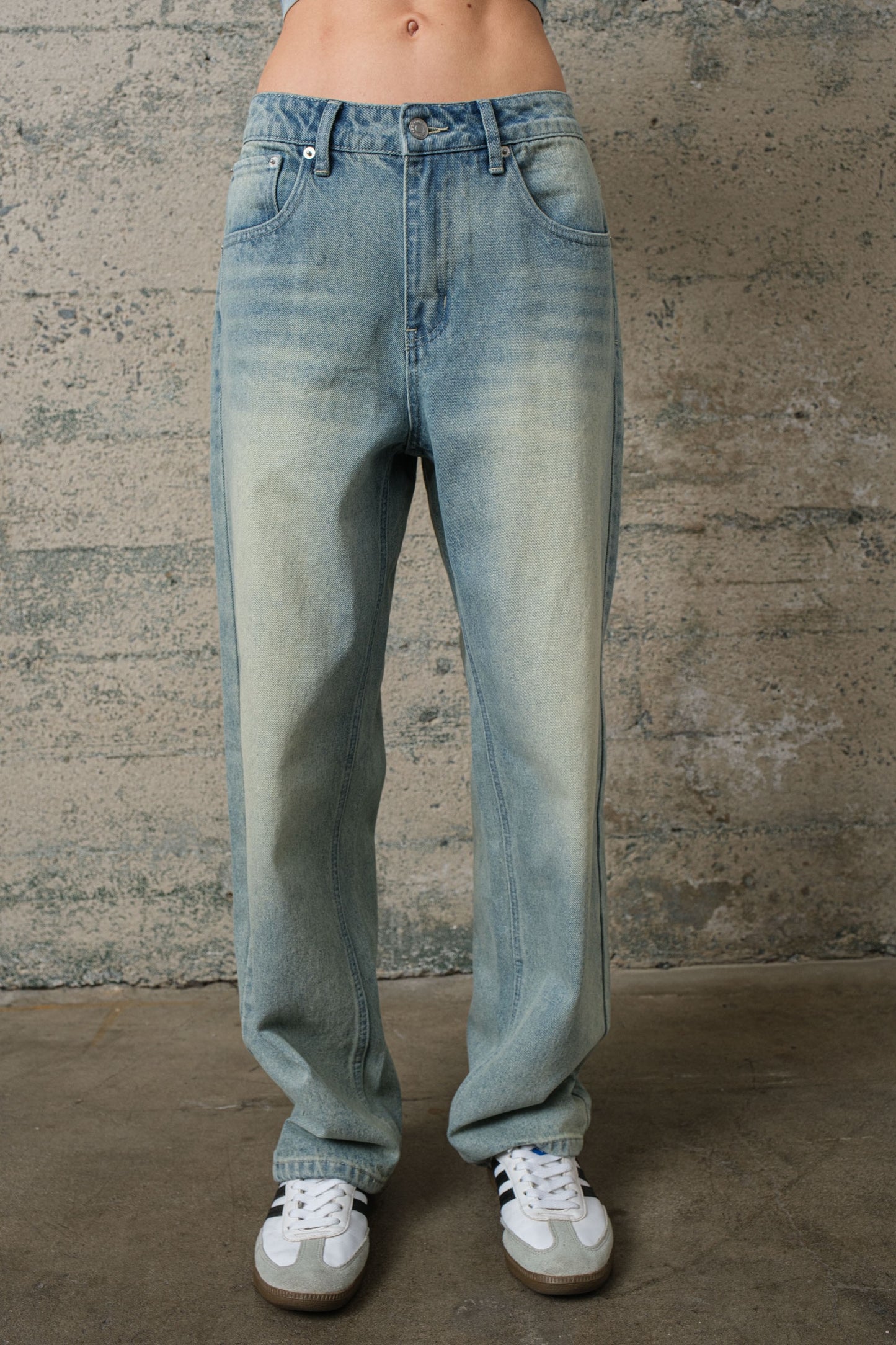 CLARA BAGGY JEANS