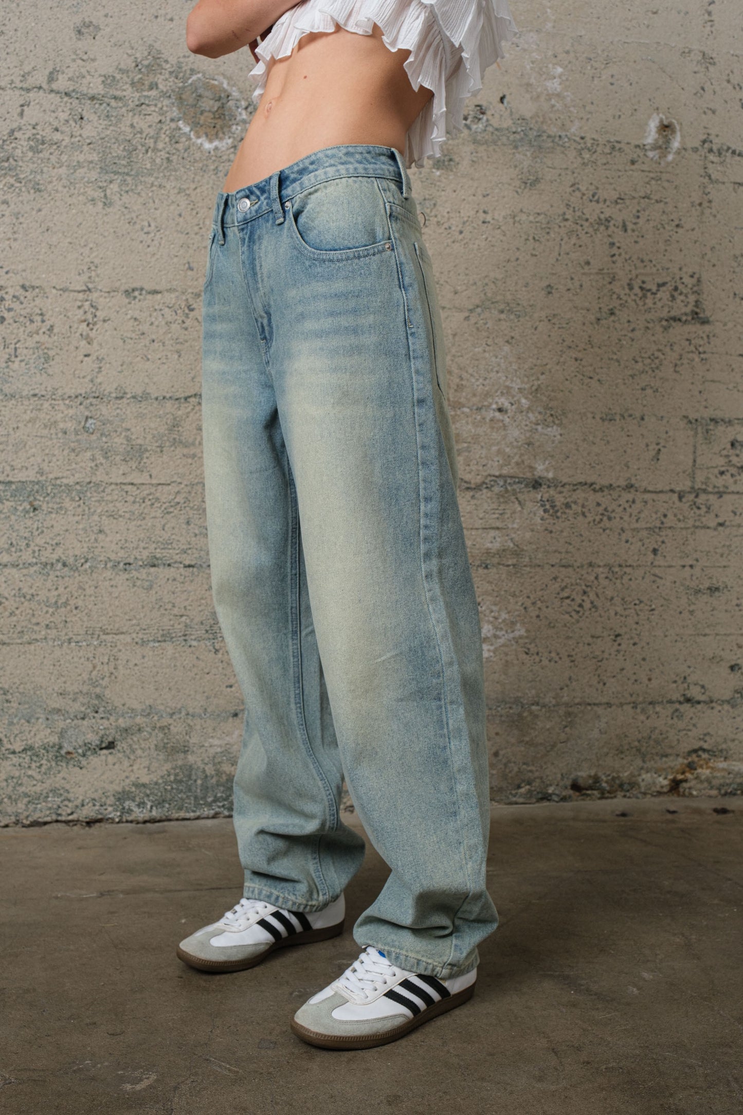 CLARA BAGGY JEANS
