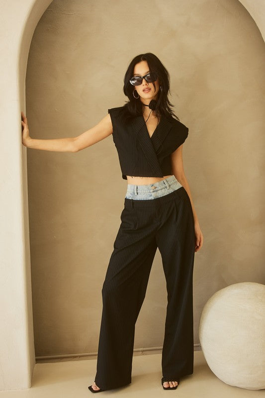 EMILIA SET BLACK